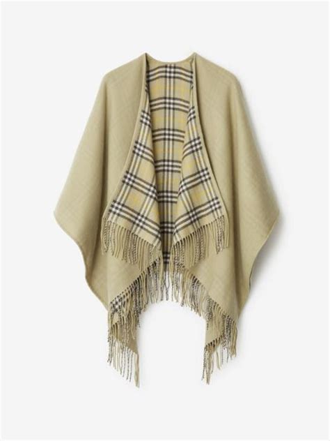 Reversible Check Cashmere Wool Cape in Buzzard/sand